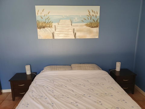 Eagle Bay Discovery - Australian Directory 5