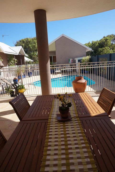 Gecko Lodge Kalbarri - Australian Directory 22