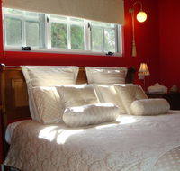 Lanterns Retreats - Australian Directory