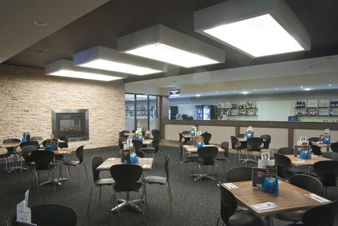 Brighton Hotel Motel - Australian Directory 20