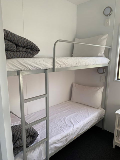 Swansea Holiday Park Tasmania - Australian Directory 23