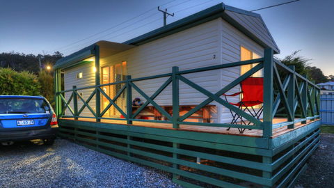 Bicheno Cabin Park - Australian Directory 34