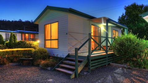 Bicheno Cabin Park - Australian Directory 37