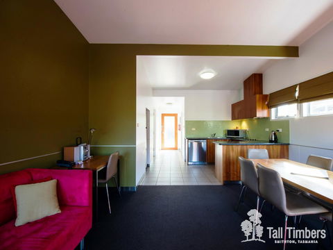 Tall Timbers Tasmania - Australian Directory 24