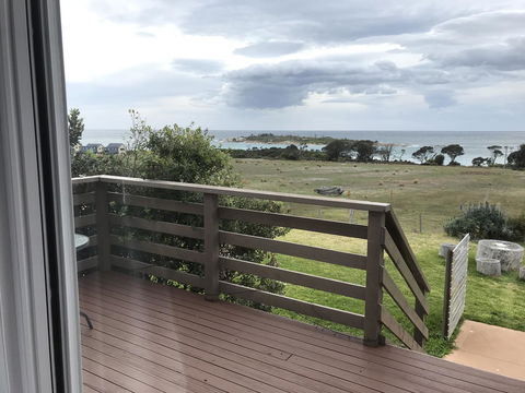 Beachend Bicheno - Australian Directory 6