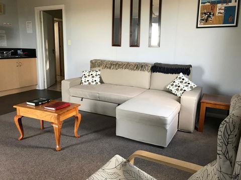 Beachend Bicheno - Australian Directory 4