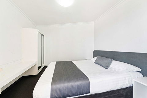 Coach House Launceston - Australian Directory 15