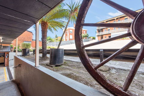 Coach House Launceston - Australian Directory 26