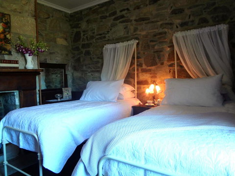 Orford's Sanda House B&B - Australian Directory 43