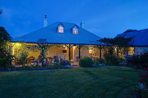 Orford's Sanda House B&B - Australian Directory 39