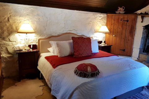 Orford's Sanda House B&B - Australian Directory 28