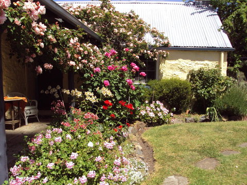 Orford's Sanda House B&B - Australian Directory 36