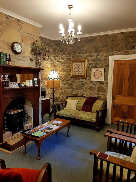Orford's Sanda House B&B - Australian Directory 11