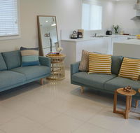 Sisters Beach Paradise - Australian Directory
