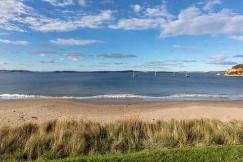 Mirramar House - Australian Directory 23