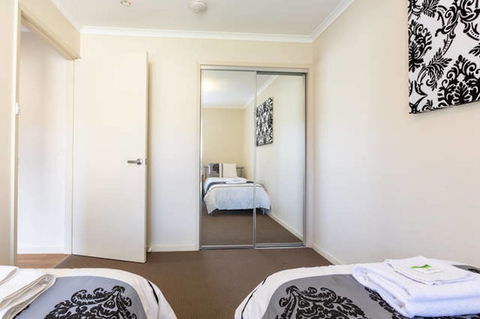 Mirramar House - Australian Directory 20