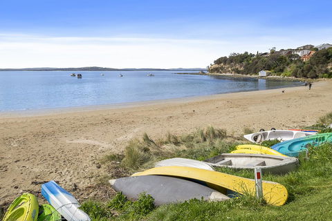 Mirramar House - Australian Directory 26