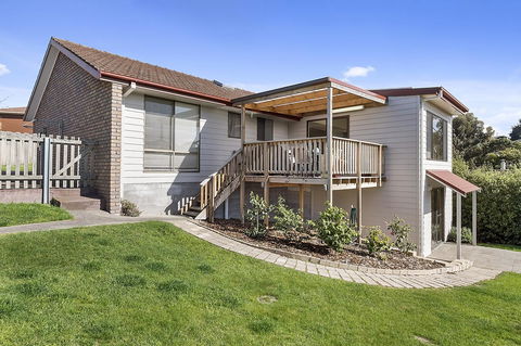 Mirramar House - Australian Directory 21