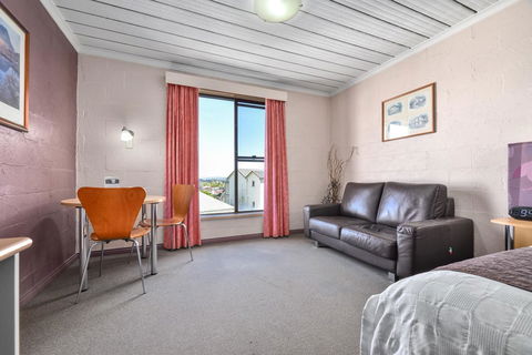 Balmoral On York - Australian Directory 0