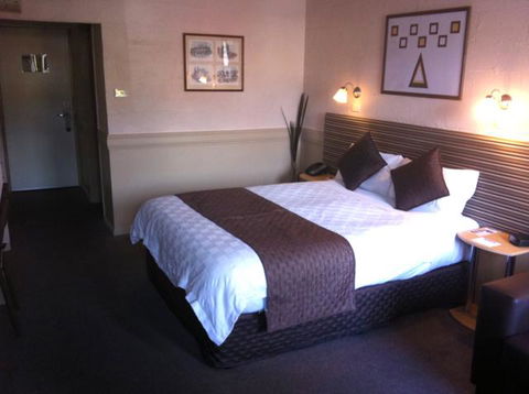 Balmoral On York - Australian Directory 25