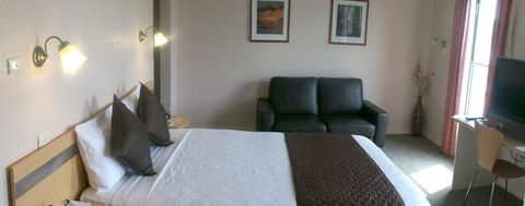 Balmoral On York - Australian Directory 43