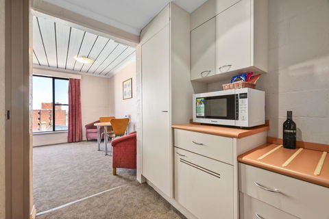 Balmoral On York - Australian Directory 13