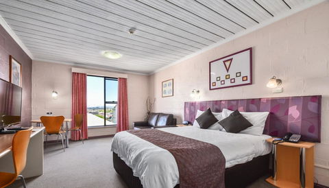 Balmoral On York - Australian Directory 2
