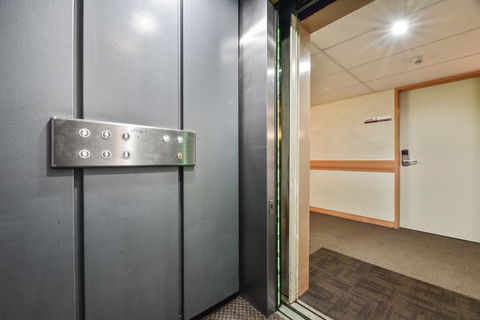 Balmoral On York - Australian Directory 17