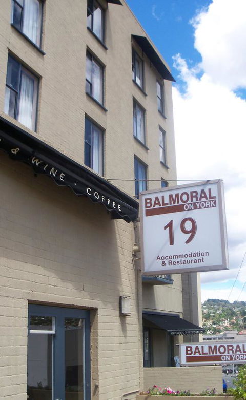 Balmoral On York - Australian Directory 20