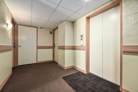 Balmoral On York - Australian Directory 16