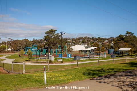 Southern Beaches Holiday House - Australian Directory 36