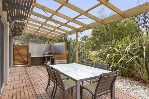 170 Hazards View Drive - Unit 2 - Australian Directory 12