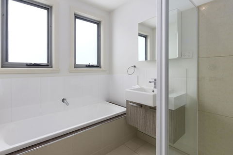 170 Hazards View Drive - Unit 2 - Australian Directory 10