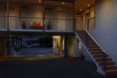 Elphin Motel & Serviced Apartments - Australian Directory 20