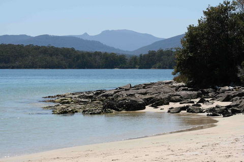 Driftwood Cottages - Australian Directory 14