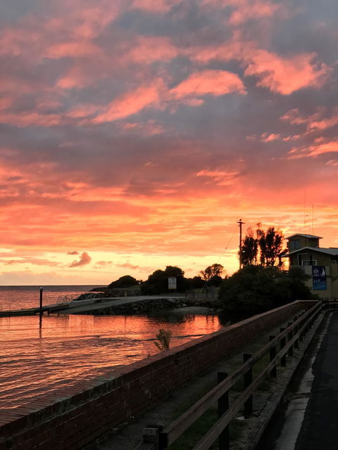 The Waterfront Wynyard - Australian Directory 18