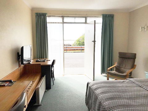 The Waterfront Wynyard - Australian Directory 38