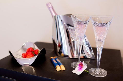 Amare Beachside Luxury - Australian Directory 27