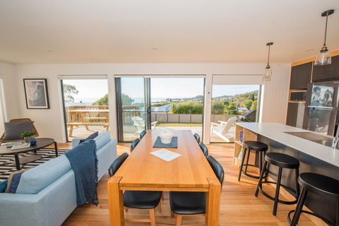 Beach House XIV - Australian Directory 6