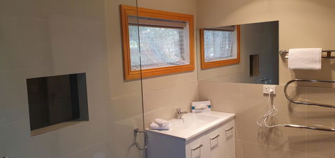 Roland B&B - Australian Directory 2