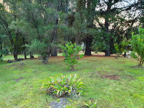 Roland B&B - Australian Directory 31