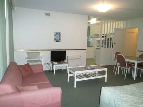 Parklane Motel - Australian Directory 37
