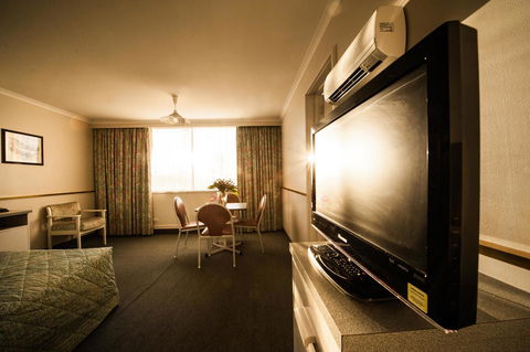 Parklane Motel - Australian Directory 19
