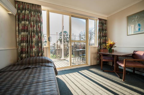 Parklane Motel - Australian Directory 9