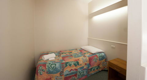 Parklane Motel - Australian Directory 43