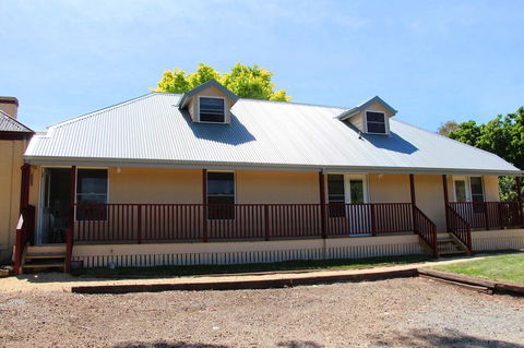 Richmond Coachmans Rest - Australian Directory 1