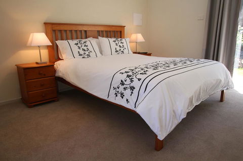 Richmond Coachmans Rest - Australian Directory 7