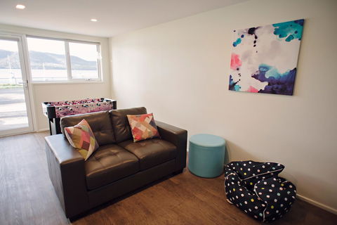 The Holiday Home People - Australian Directory 10