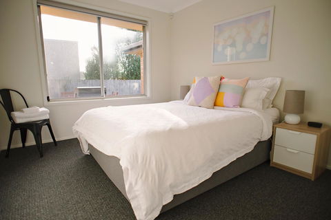 The Holiday Home People - Australian Directory 12