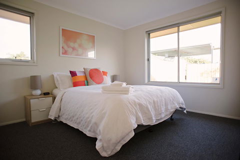 The Holiday Home People - Australian Directory 15